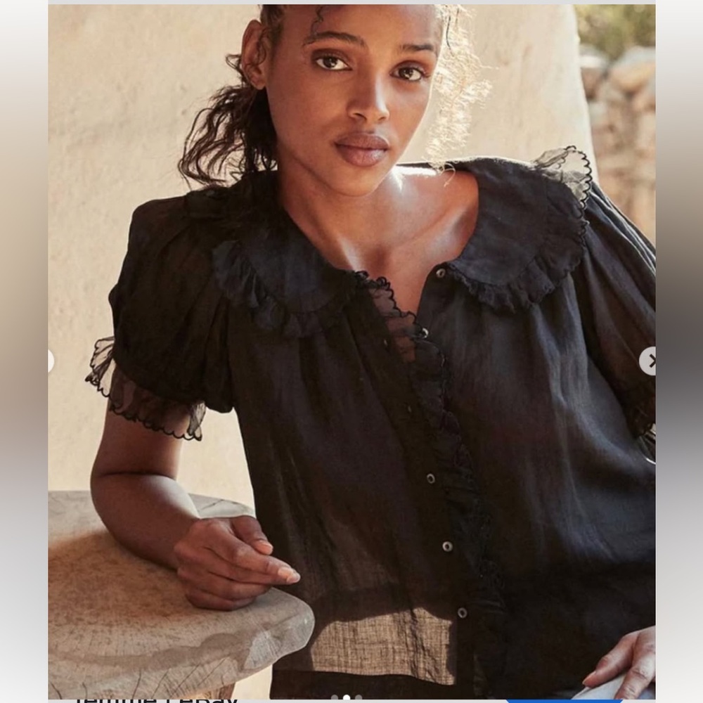 Doen flute blouse S like new